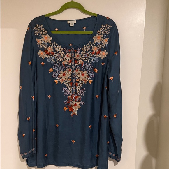 Sundance Tops - Sundance Teal Floral Embroidered Tunic